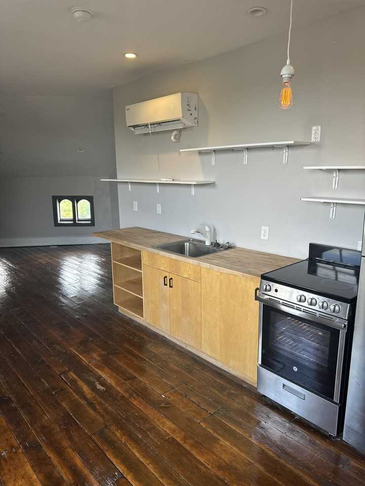 205 West McMicken Avenue - Photo 4 of 18