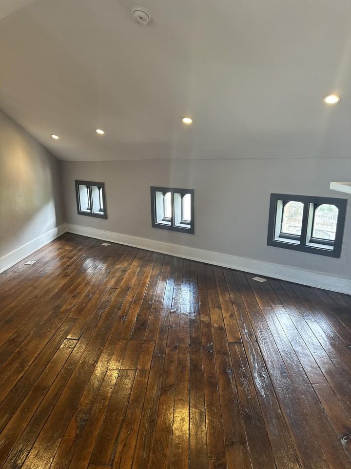 205 West McMicken Avenue - Photo 6 of 18