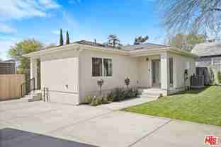 1561 E Elizabeth St - Photo 1 of 1