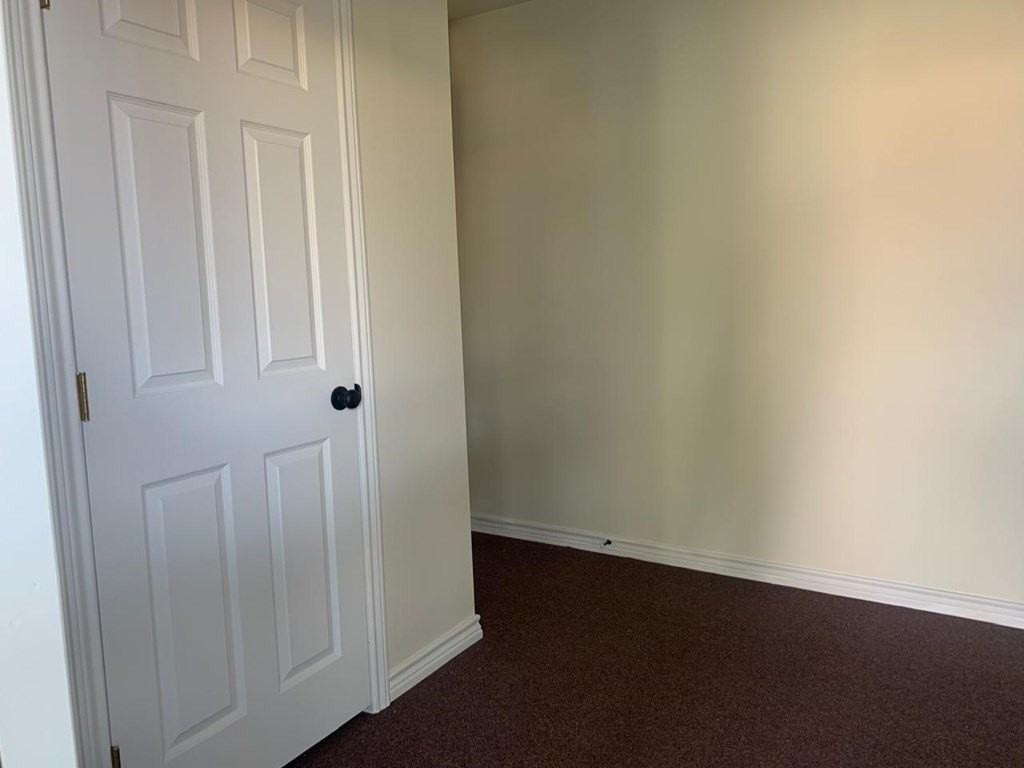 3484 Del Rio Blvd - Photo 7 of 9