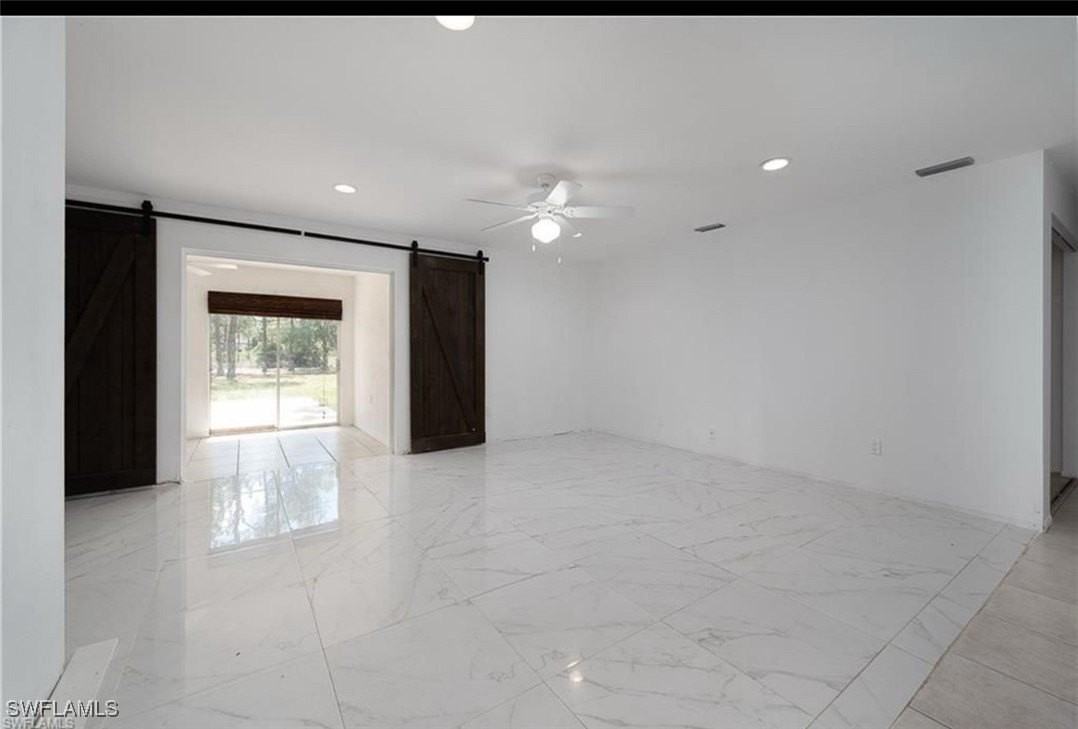 212 Grant Ave - Photo 2 of 18