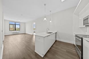 121 34th St #302 - Photo 1 of 1