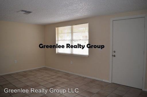 7204 Country Club Dr - Photo 2 of 11