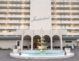 featured image of 2131 Lakeview Dr #400