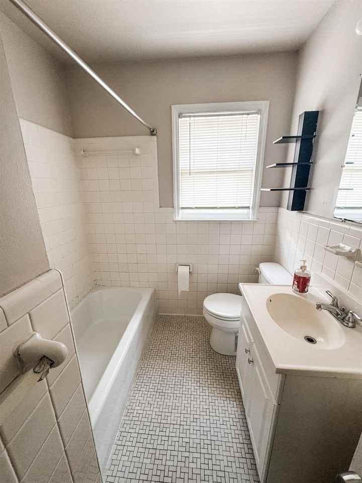 1560 Cranford Rd - Photo 6 of 10