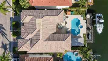 featured image of 1555 Windjammer Way