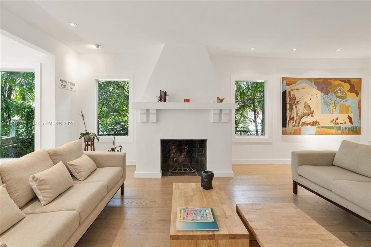 4286 S Douglas Rd - Photo 6 of 50