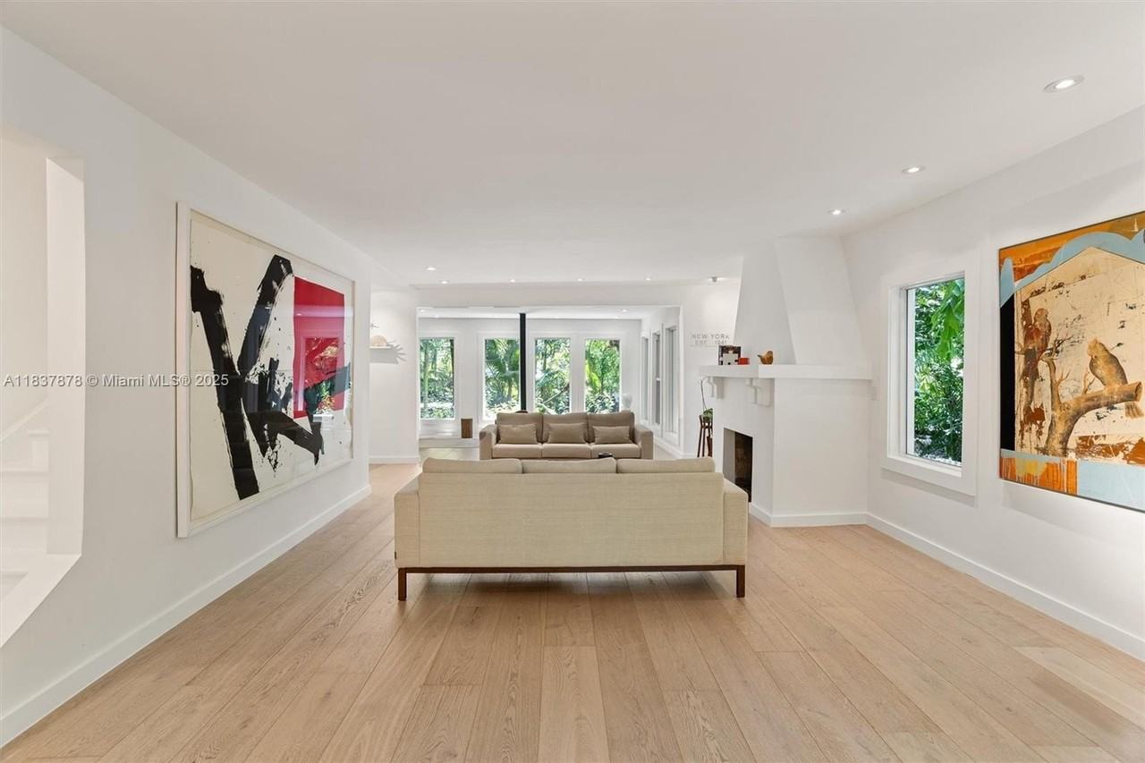 4286 S Douglas Rd - Photo 7 of 50