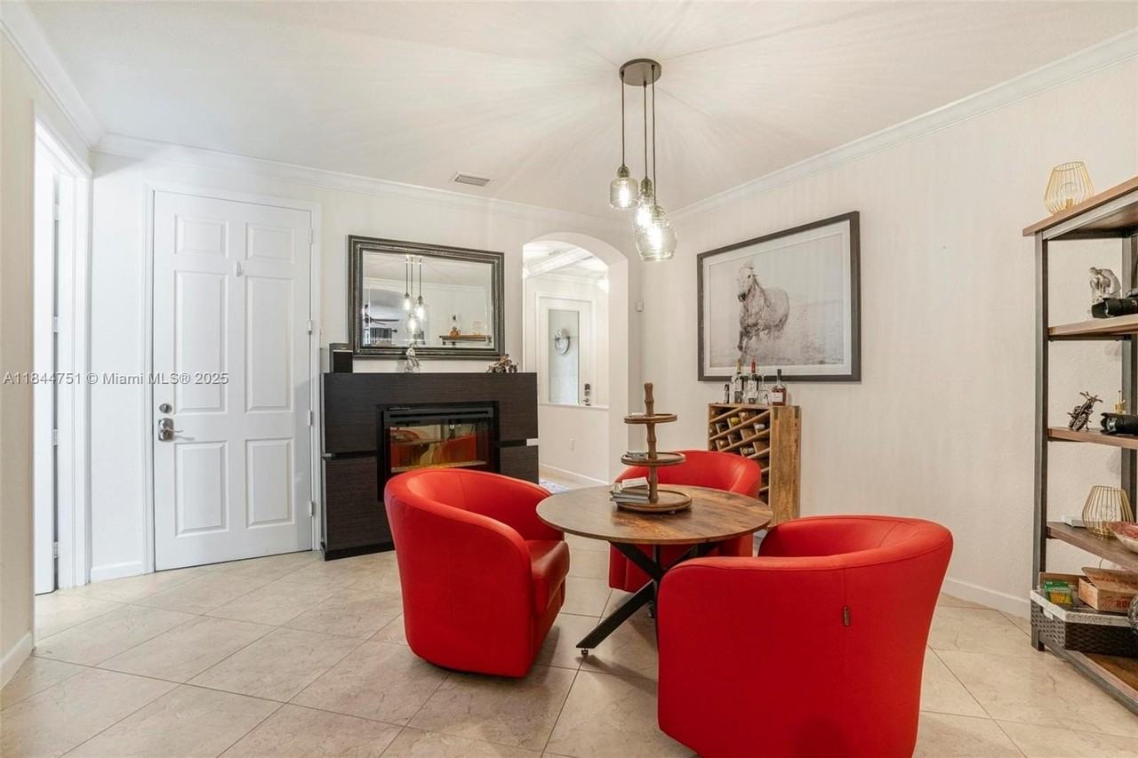 12125 Vaquero Trails Dr - Photo 6 of 38