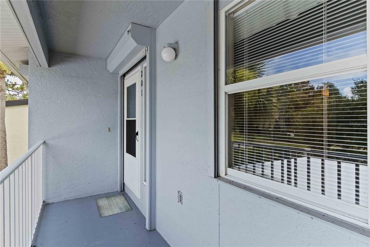 880 Bird Bay Dr W #201 - Photo 4 of 46