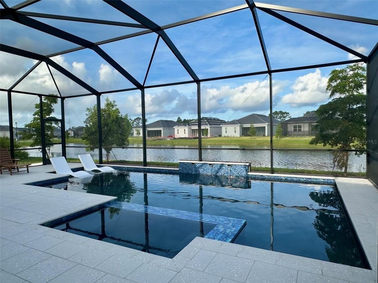 17577 Santorini Ct - Photo 2 of 18