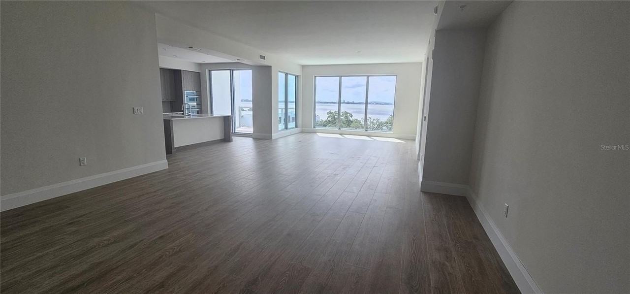 2910 W Barcelona St #503 - Photo 5 of 32