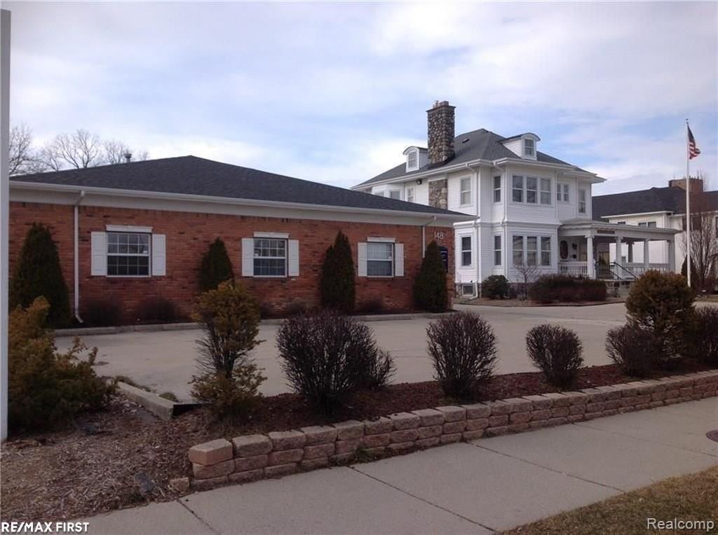 148 S Main St - Photo 3 of 12