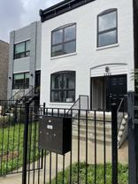 2526 W Lexington St #3 - Photo 1 of 1