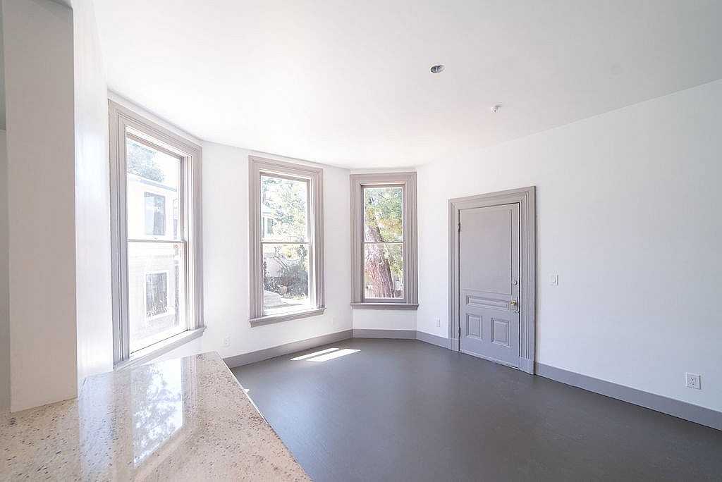 2524 Dwight Way - Photo 7 of 7