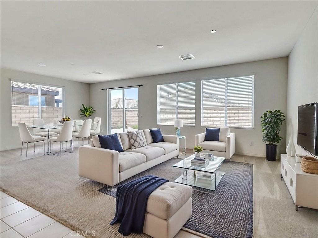 43885 Arancia Way - Photo 2 of 26