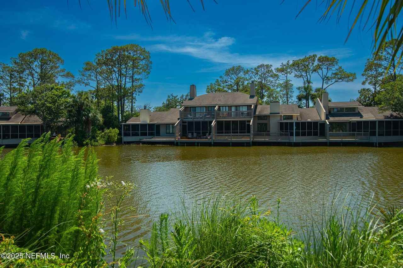 36 Fishermans Cove Rd - Photo 3 of 50