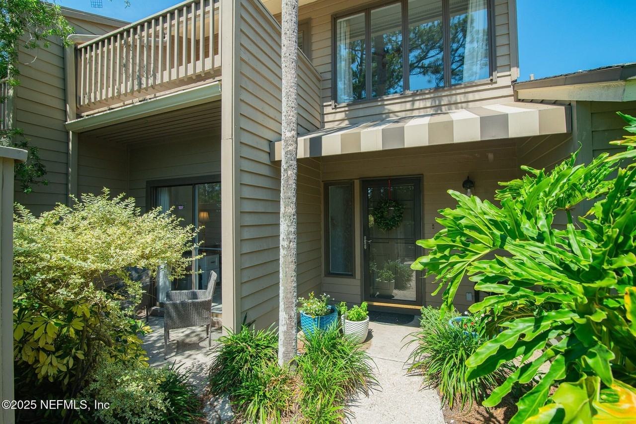 36 Fishermans Cove Rd - Photo 7 of 50