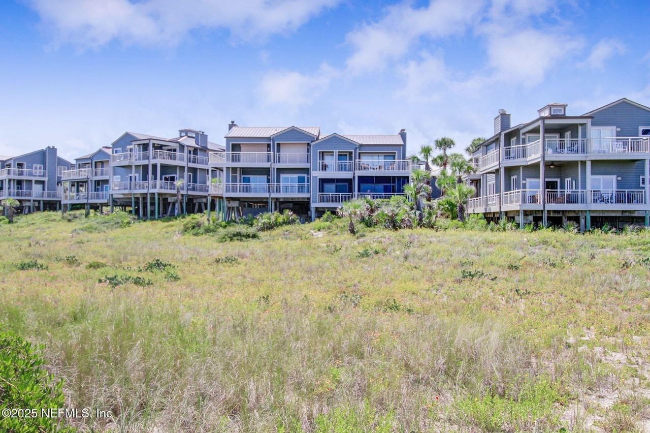 169 Sea Hammock Way - Photo 4 of 50