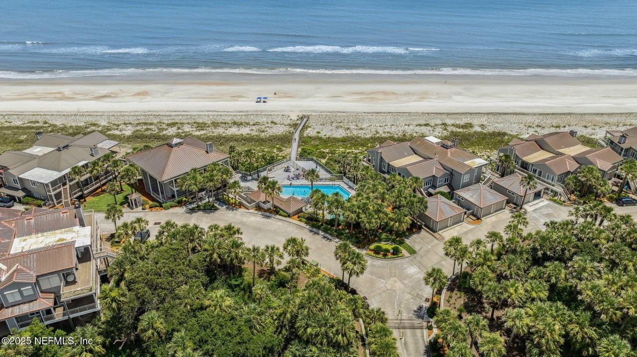 169 Sea Hammock Way - Photo 6 of 50