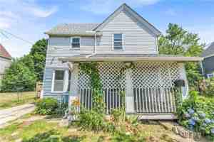 featured image of 3153 W 88th St