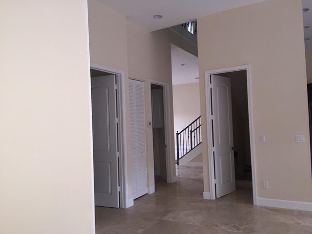 9887 Coronado Lake Dr - Photo 6 of 8