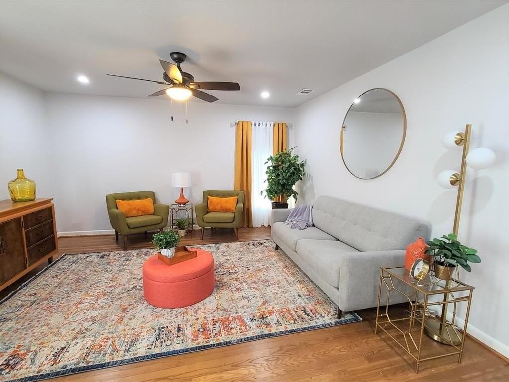 6331 Scyene Rd - Photo 3 of 20