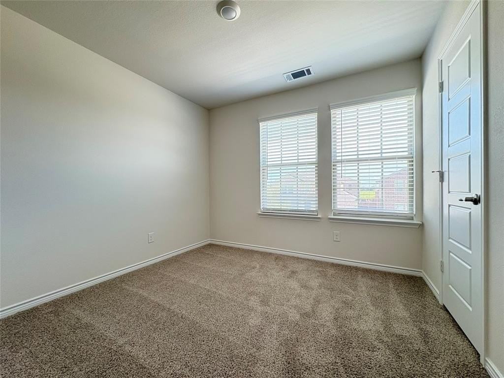 6047 Tudor Pl - Photo 3 of 37