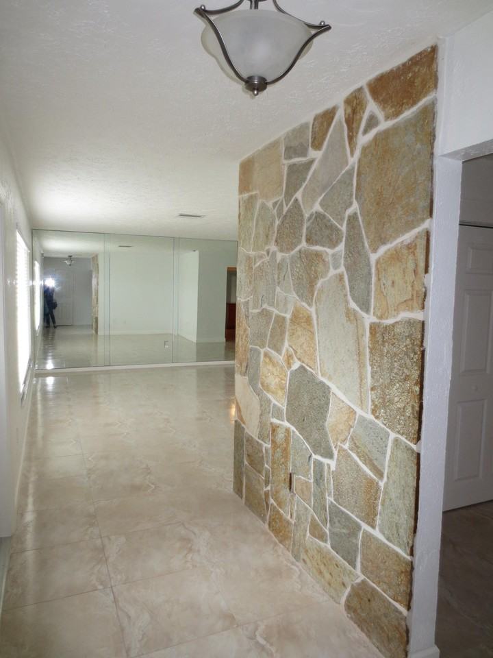 1283 Anhinga Dr - Photo 3 of 19