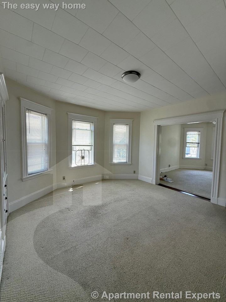 105 Bromfield Rd #2 - Photo 3 of 15