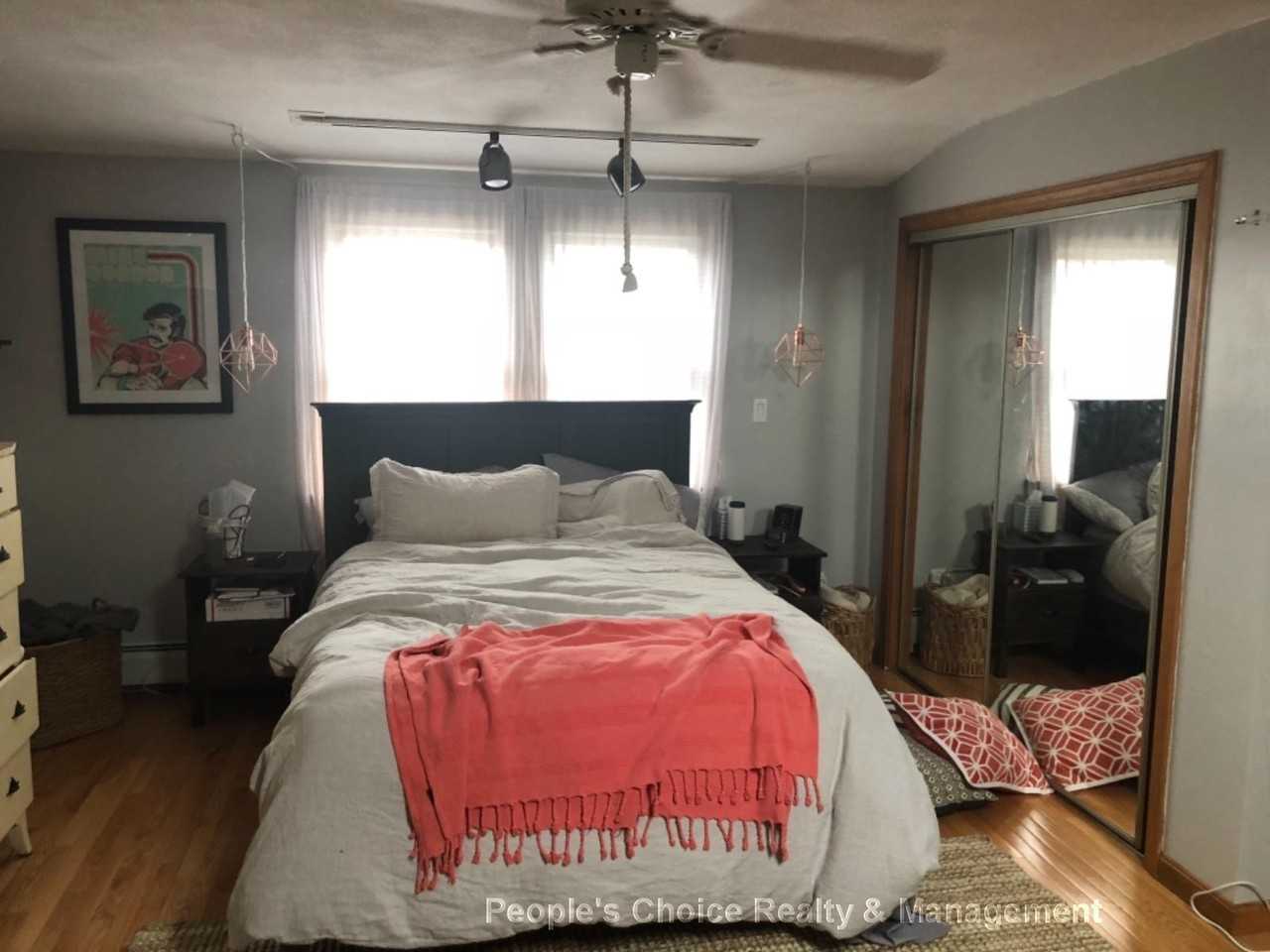 45 Thurston St #2 - Photo 7 of 16