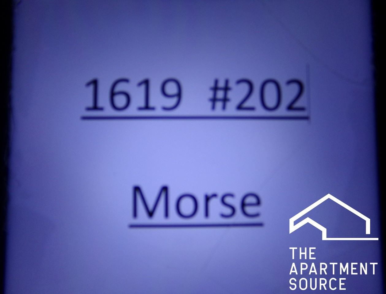 1619 W Morse Ave #104 - Photo 7 of 8