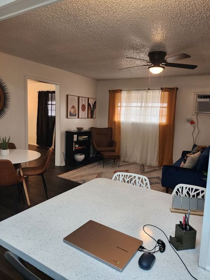 Cottage Point Apartments - Photo 5 of 50