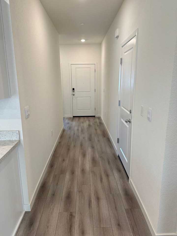 7161 Vail Ranch Rd - Photo 4 of 19