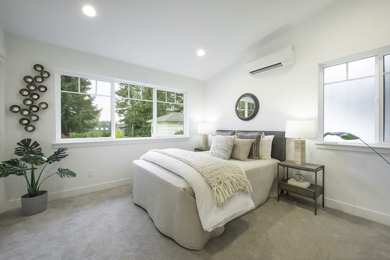 6252 52nd Ave Ne #B - Photo 2 of 12