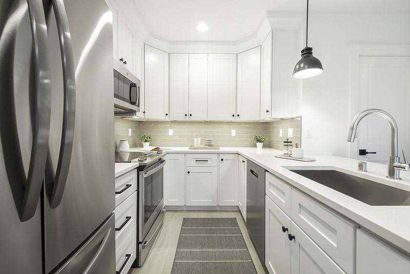6252 52nd Ave Ne #B - Photo 7 of 12
