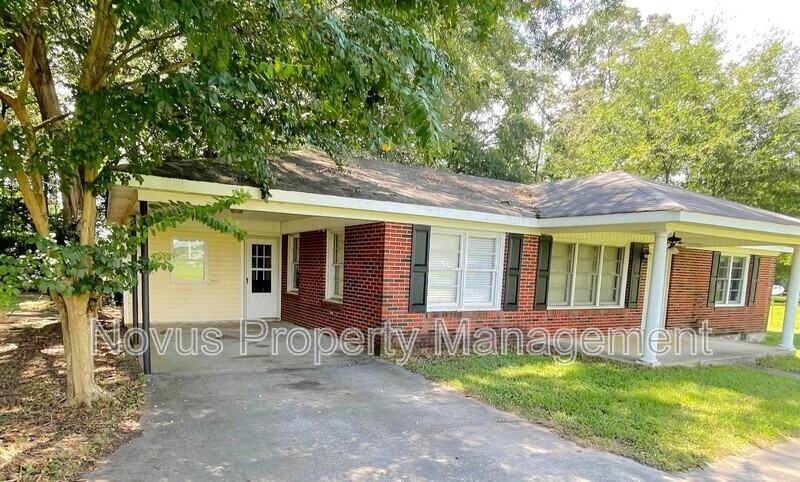 156 N Highway - Photo 2 of 21