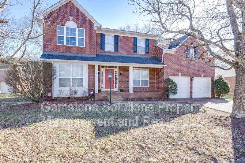 605 Founders Pointe Blvd - Photo 2 of 41