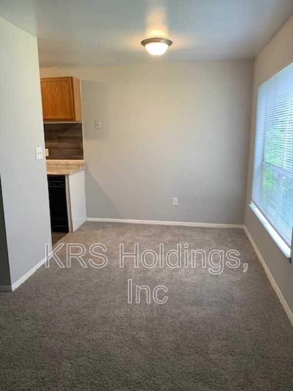 1209 Nelson Street #A - Photo 2 of 10