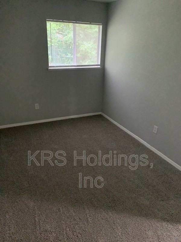 1209 Nelson Street #A - Photo 6 of 10