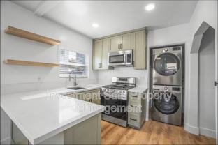 3071 Hawthorn St #B - Photo 1 of 1