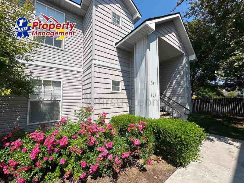 11884 W Cloverbrook Ln #202 - Photo 3 of 38