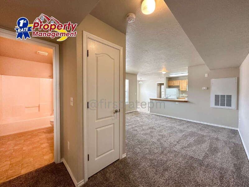 11884 W Cloverbrook Ln #202 - Photo 4 of 26