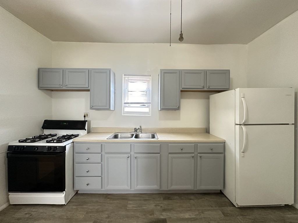1722 N Kimball Ave #2 - Photo 4 of 21