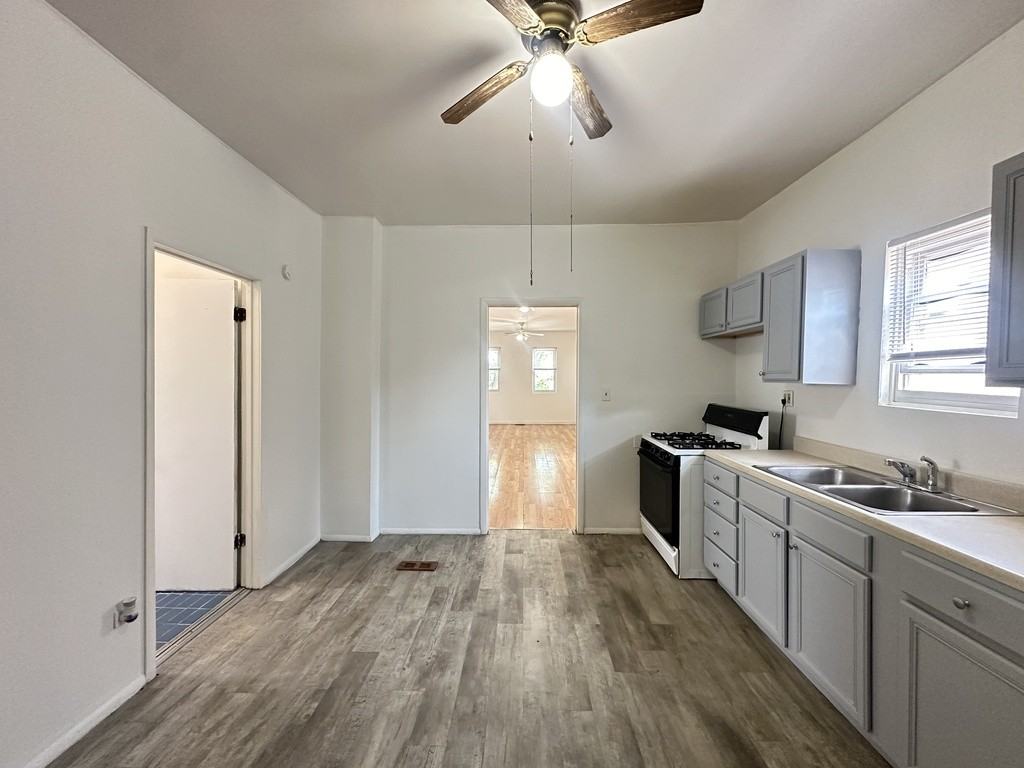 1722 N Kimball Ave #2 - Photo 5 of 21