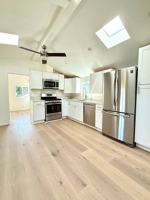 featured image of 751 Central Park Dr