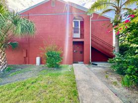 1095 82nd Ter N - Photo 1 of 1