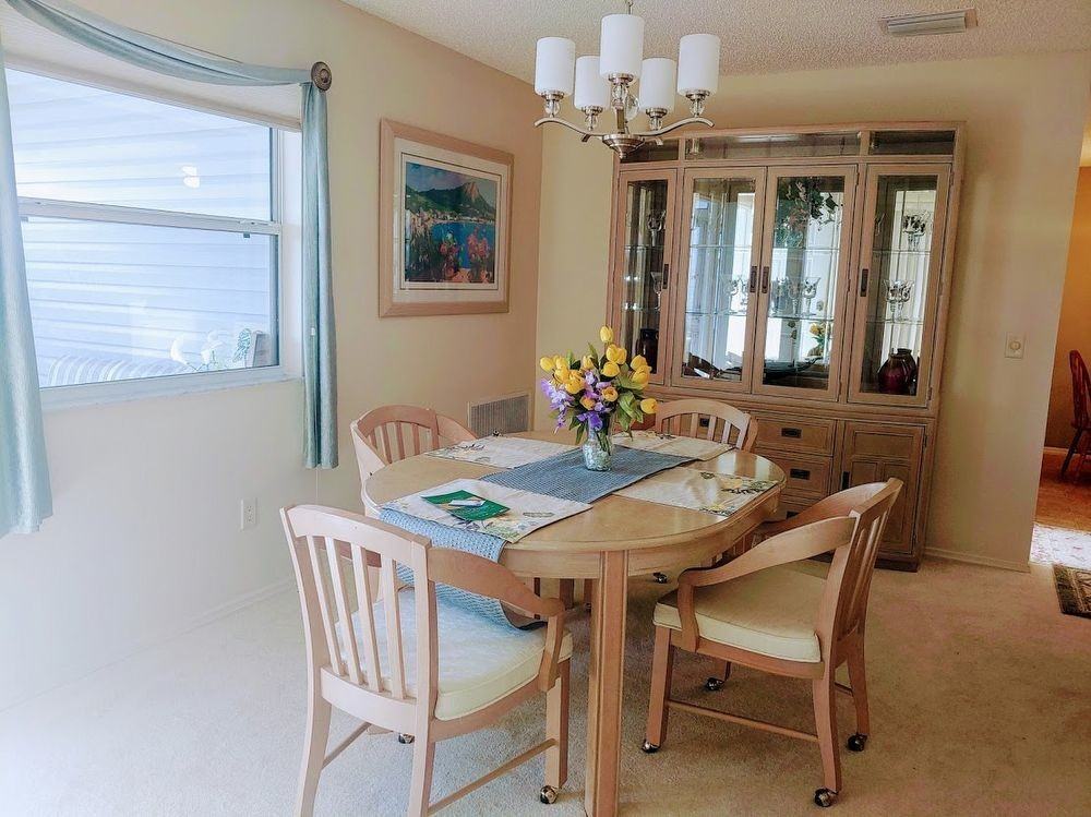 17400 Southeast 82nd Roslyn Court - Photo 6 of 15