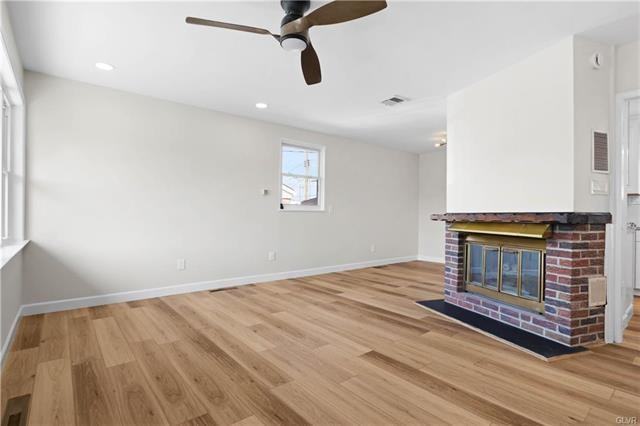 1631 Marshall St Sw - Photo 2 of 17