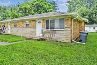 2404 N Lesley Ave - Photo 1 of 1